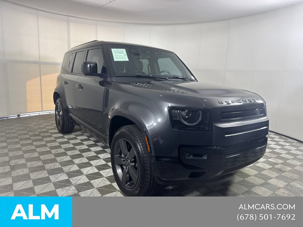 Used 2023 Land Rover Defender 110 X-Dynamic SE AWD/4WD image 3
