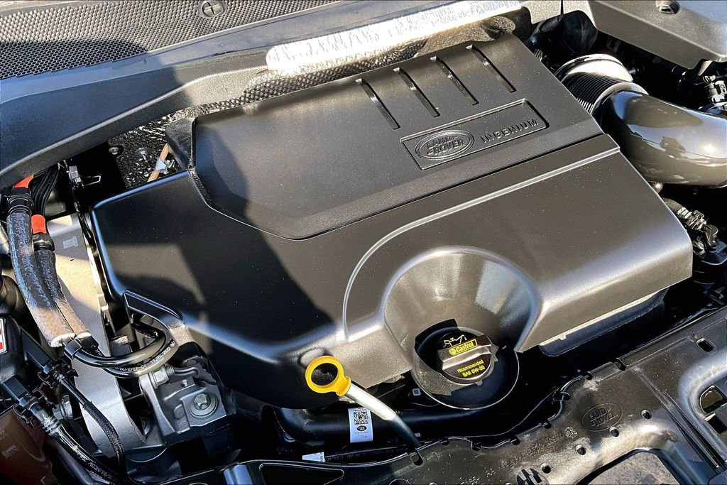 Certified 2023 Land Rover Range Rover Evoque R-Dynamic S image 29