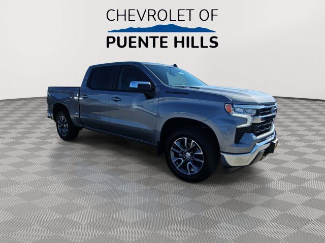 Used 2025 Chevrolet Silverado 1500 LT w/ Leather Package RWD image 2