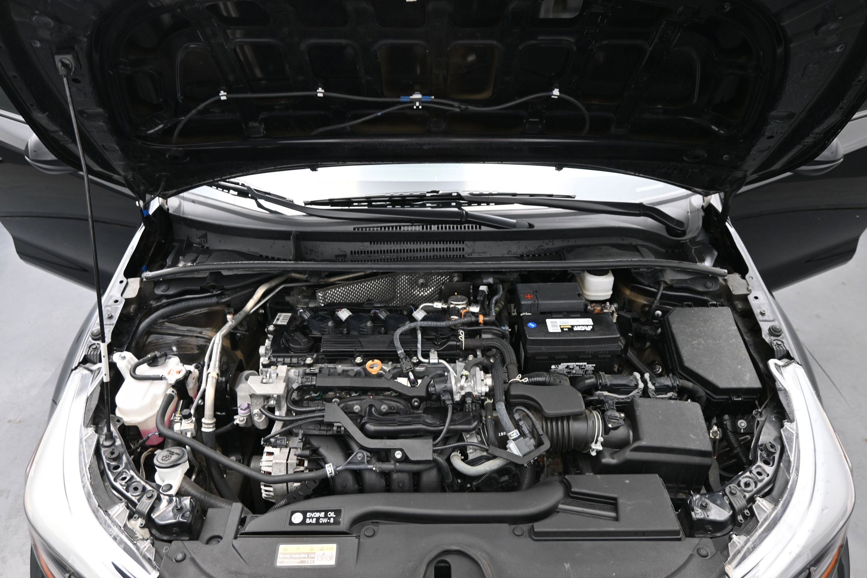 Used 2025 Toyota Corolla LE FWD image 21