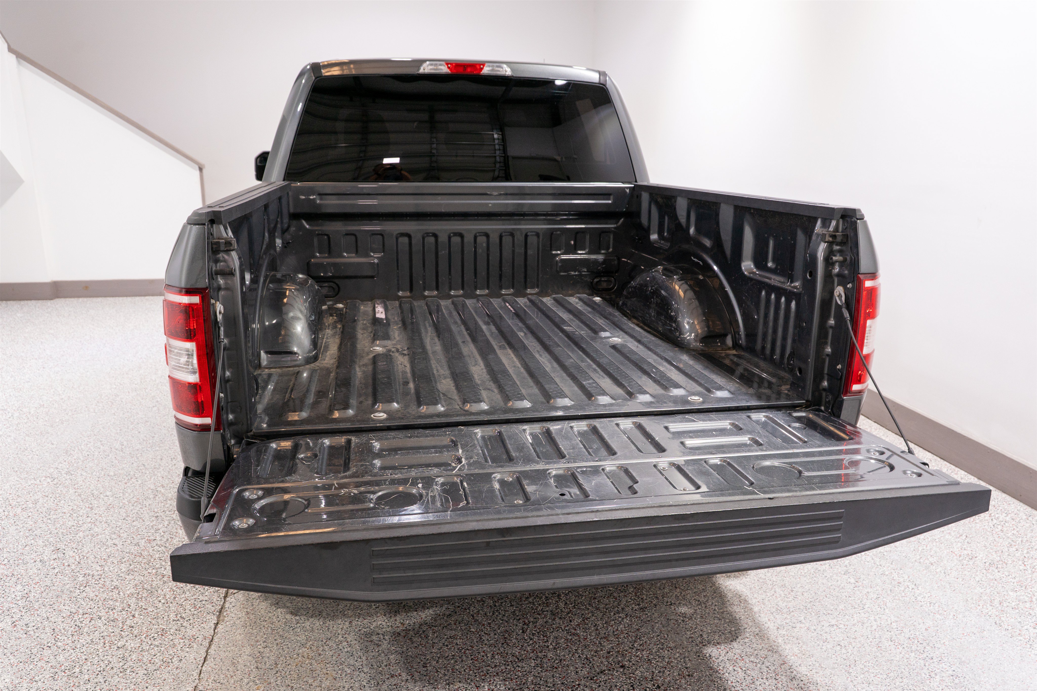 Used 2019 Ford F150 XL w/ Equipment Group 101A Mid AWD/4WD image 11