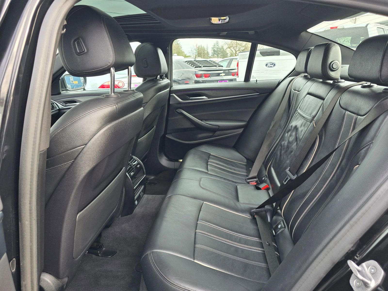 Used 2021 BMW 530i xDrive image 17