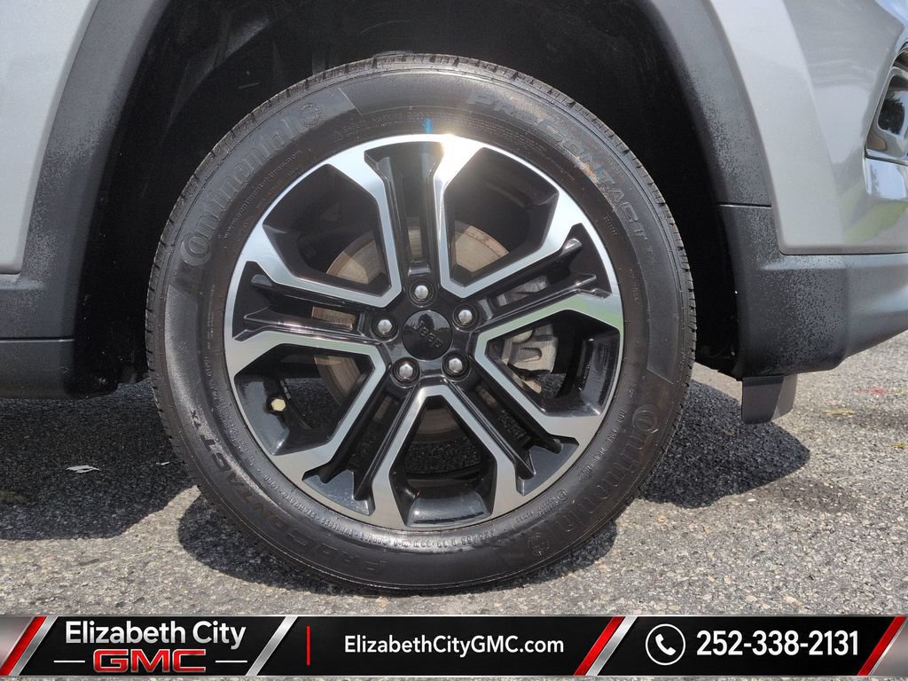 Used 2022 Jeep Compass Limited AWD/4WD image 22