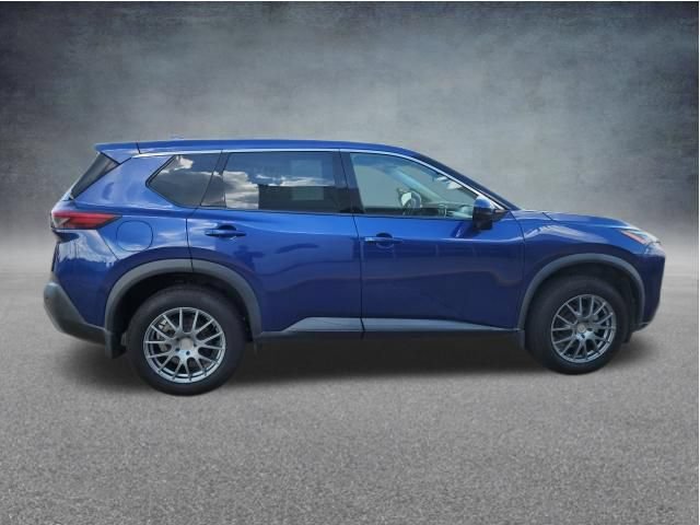 Used 2021 Nissan Rogue SV FWD image 10