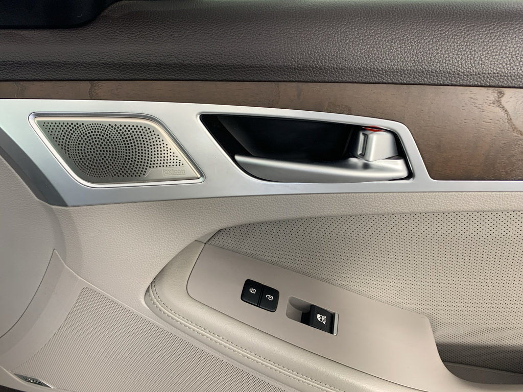 Used 2019 Genesis G80 5.0 Ultimate RWD image 38