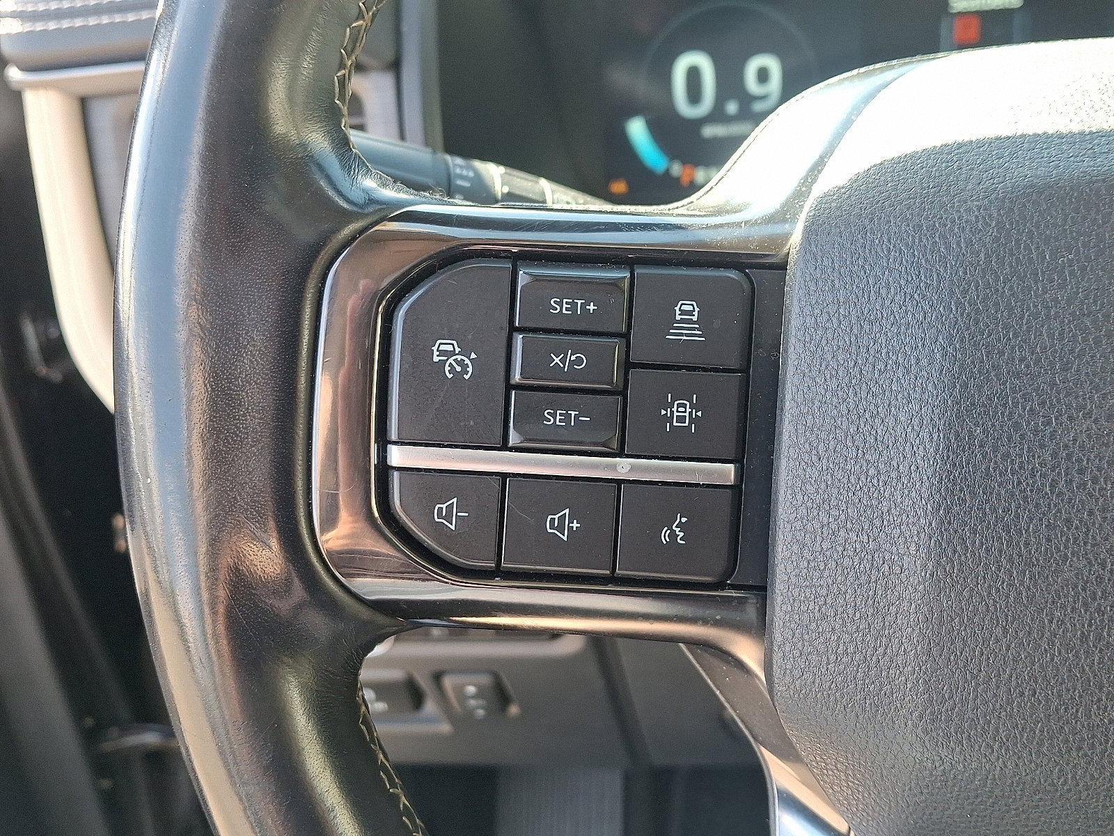 Used 2023 Ford Expedition Max Platinum AWD/4WD image 22