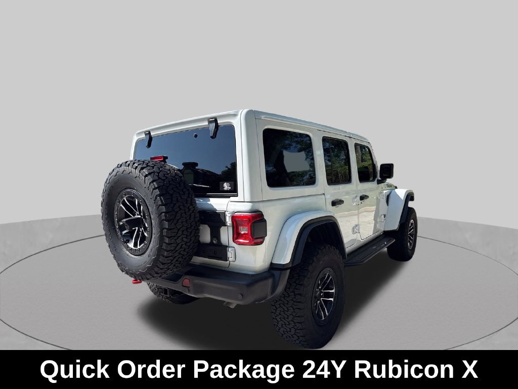 Used 2025 Jeep Wrangler Unlimited Rubicon AWD/4WD image 6