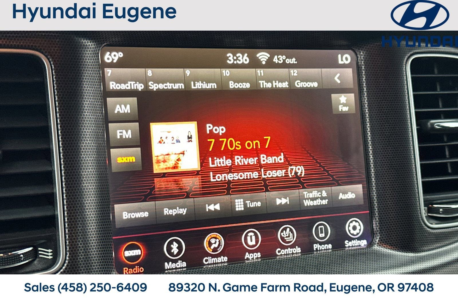 Used 2018 Dodge Charger R/T image 23