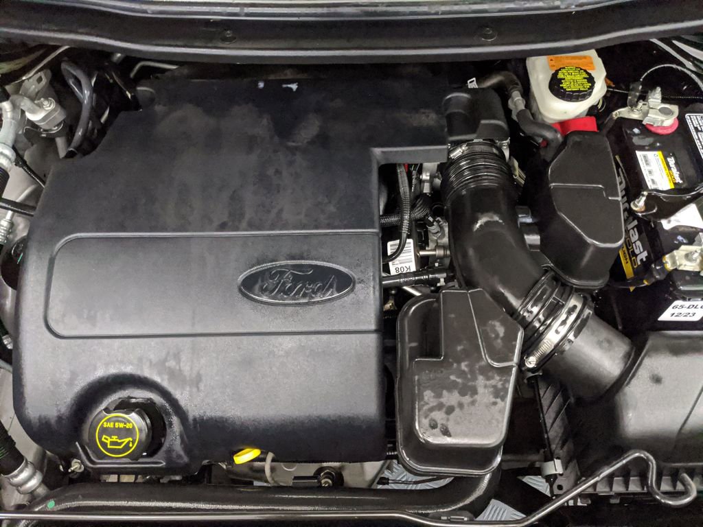 Used 2017 Ford Explorer XLT FWD image 23