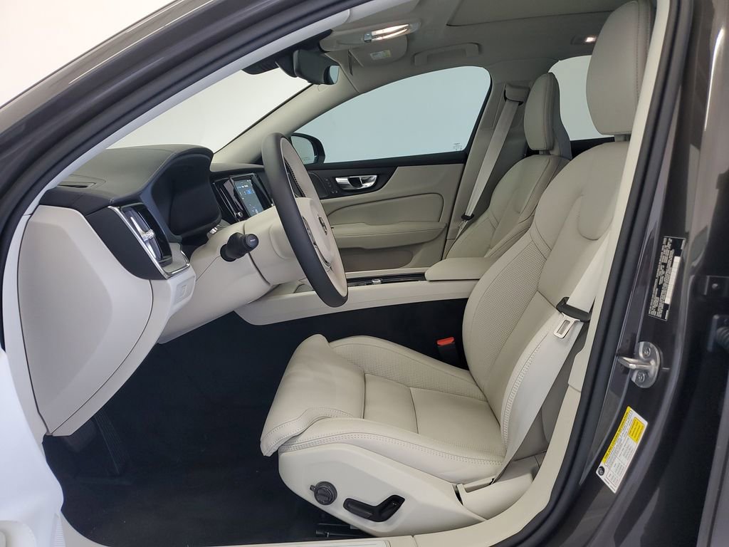 New 2025 Volvo V60 B5 Cross Country Ultra w/ Protection Package Premier image 18