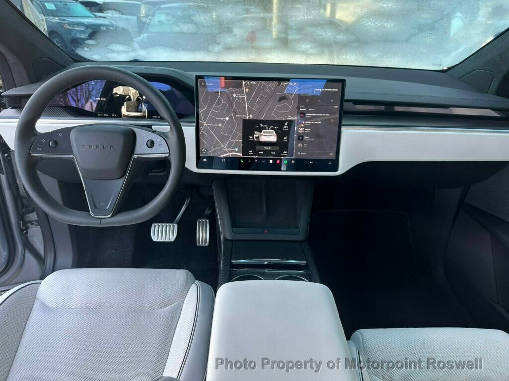 Used 2024 Tesla Model X Plaid image 22