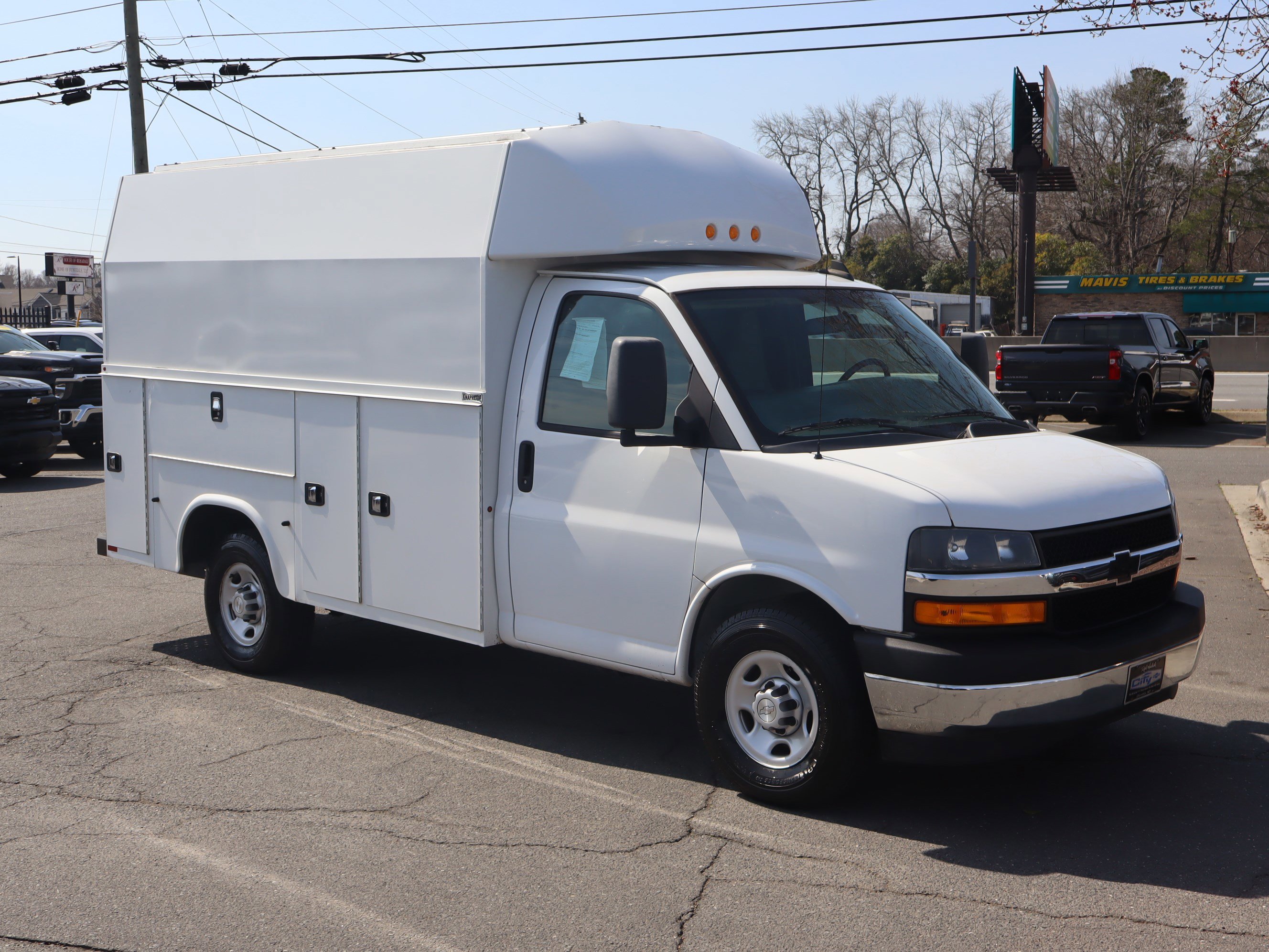 Used 2019 Chevrolet Express 3500 w/ Power Convenience Package video 2