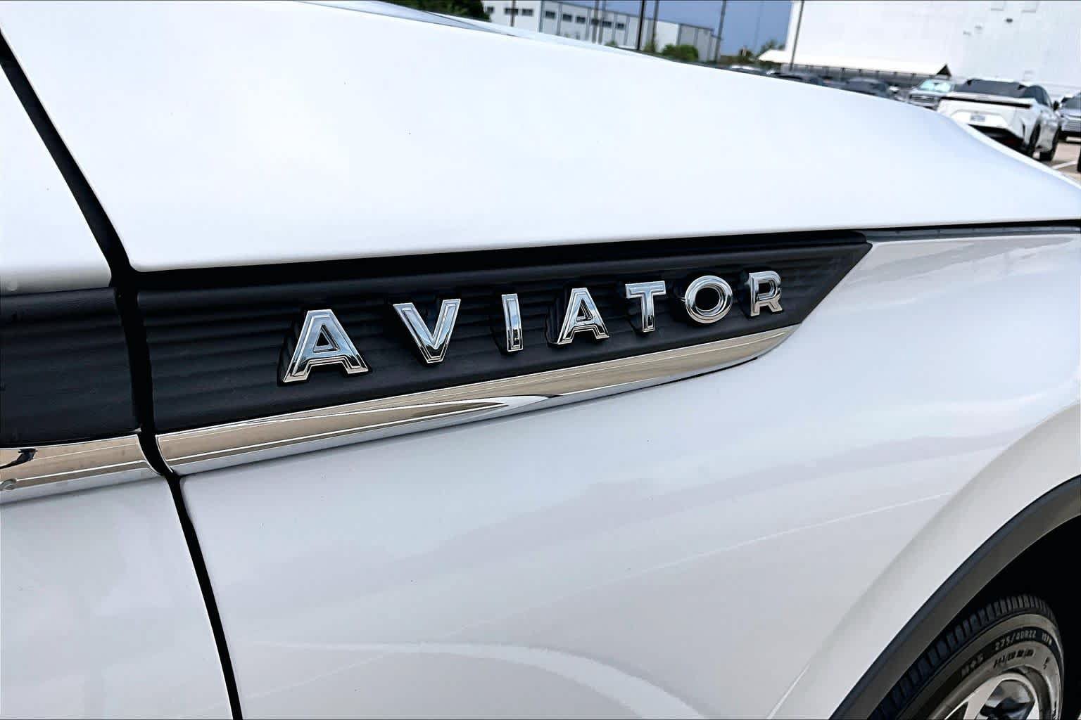 Used 2020 Lincoln Aviator Reserve w/ Equipment Group 202A AWD/4WD image 10