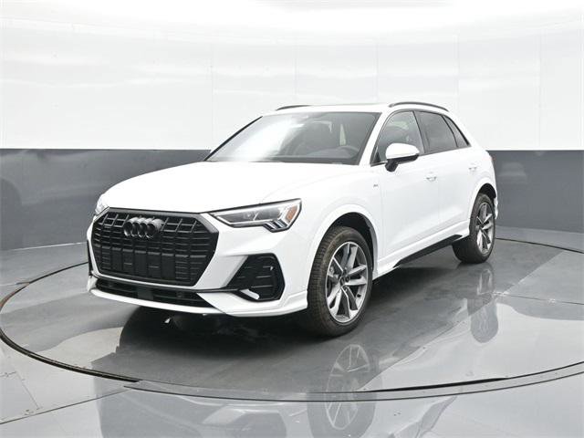 New 2025 Audi Q3 2.0T Premium image 3