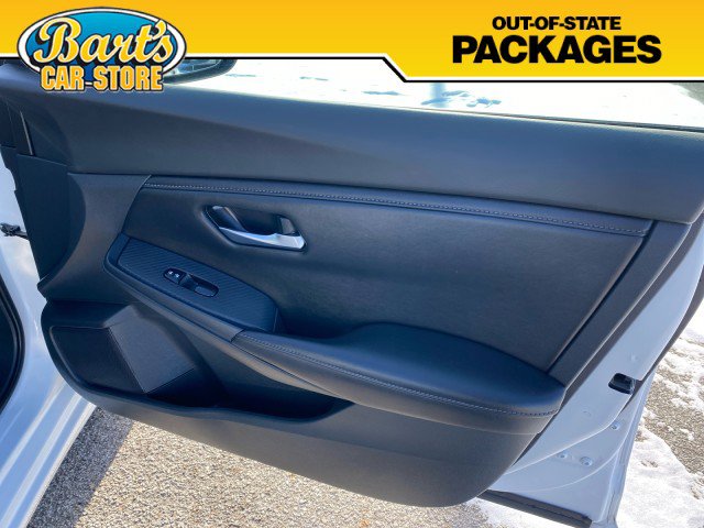 Used 2022 Nissan Sentra SV image 12