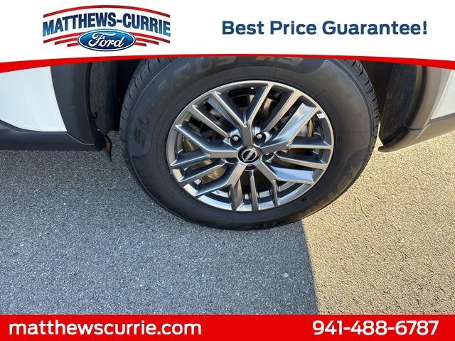 Used 2023 Nissan Rogue S image 14