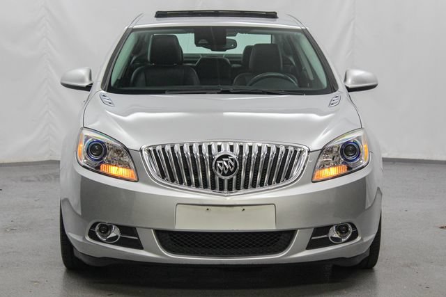 Used 2016 Buick Verano Leather w/ Experience Buick Package FWD image 4