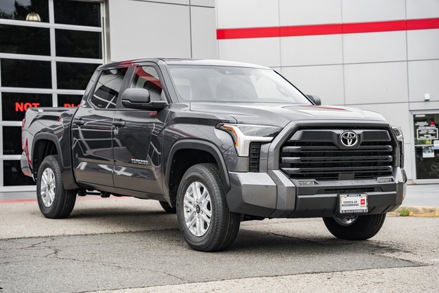 New 2026 Toyota Tundra SR5