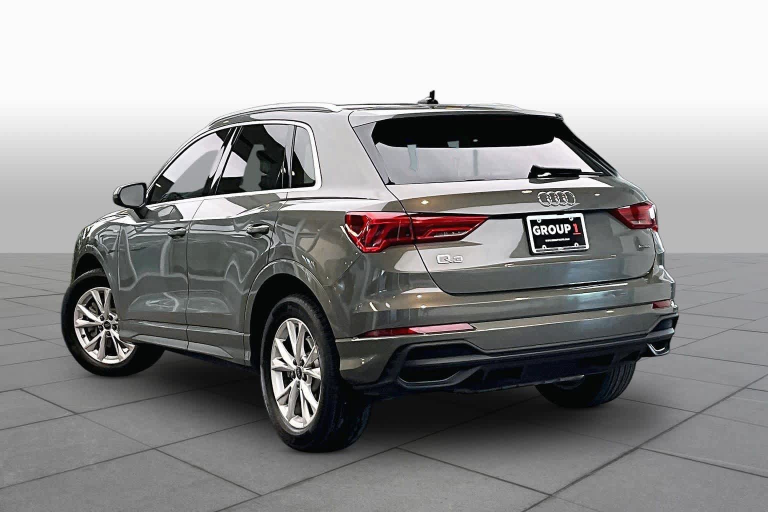 Used 2024 Audi Q3 2.0T Premium Plus w/ Premium Plus Package AWD/4WD image 12