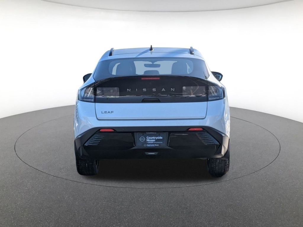 New 2026 Nissan Leaf Platinum+ w/ Cargo Package (Platinum+) image 6