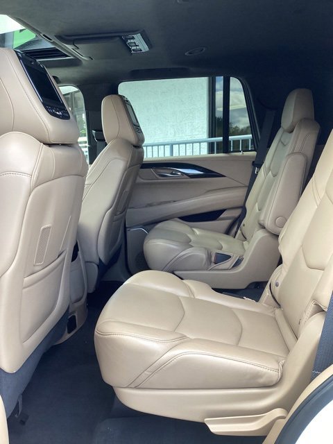 Used 2018 Cadillac Escalade Platinum image 33