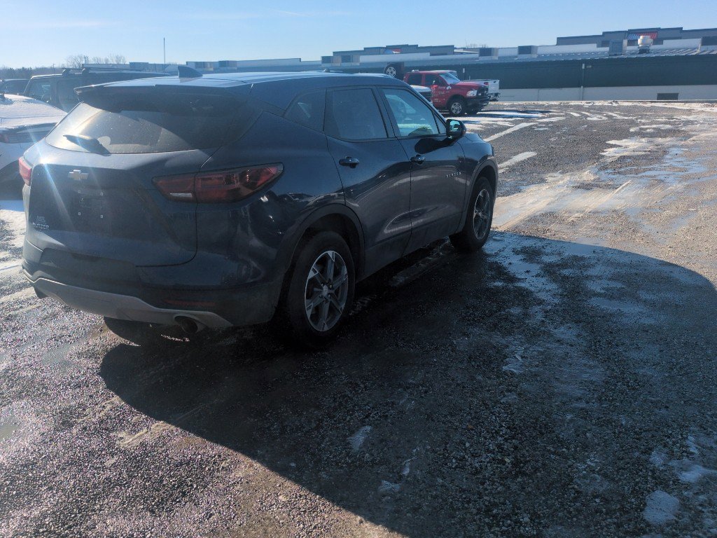 Used 2023 Chevrolet Blazer LT w/ Driver Confidence Package image 6