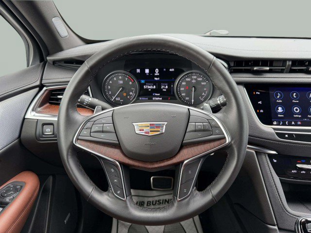 Used 2024 Cadillac XT5 Sportv w/ Technology Package AWD/4WD image 10
