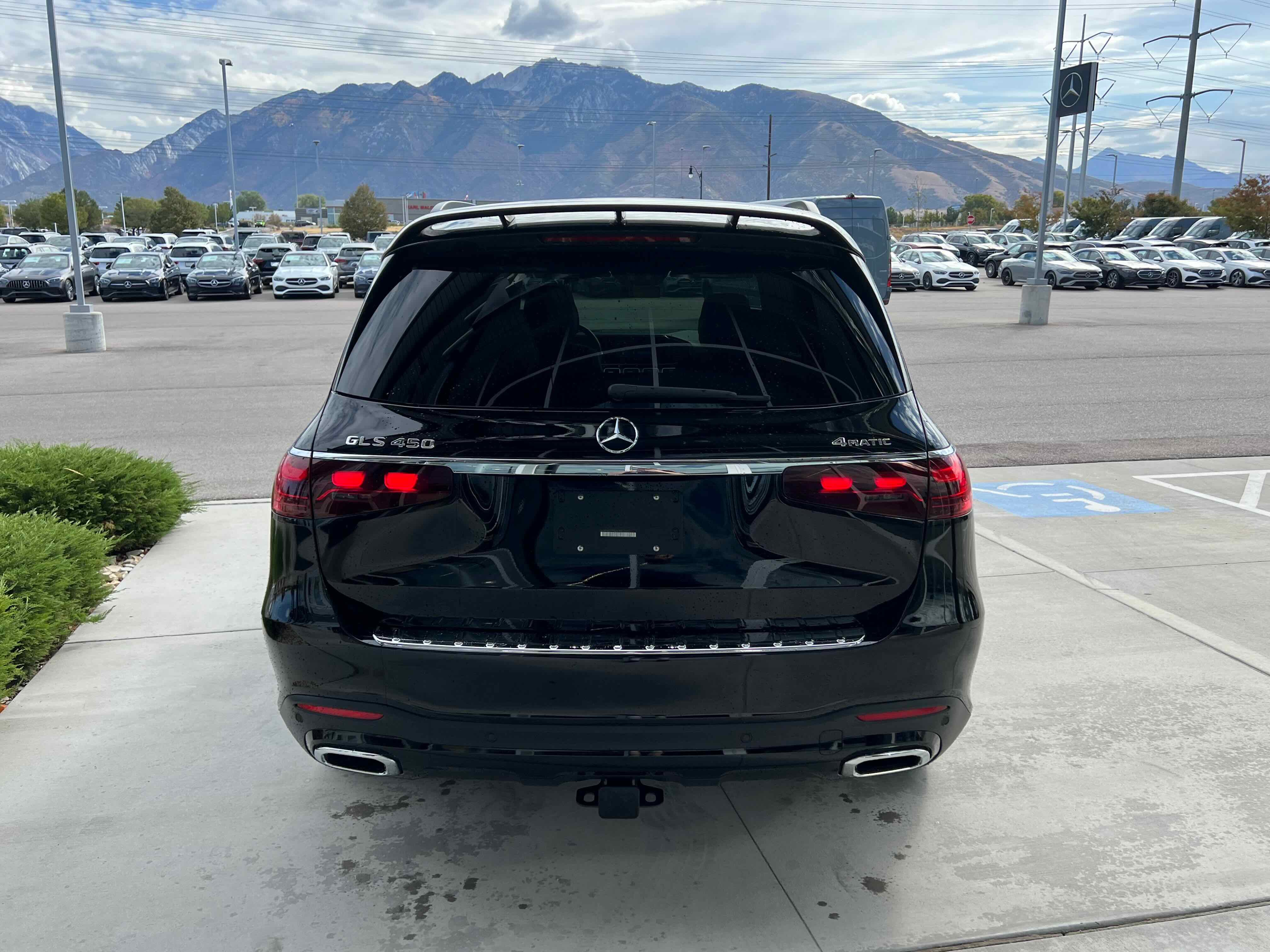 New 2026 Mercedes-Benz GLS 450 4MATIC image 10