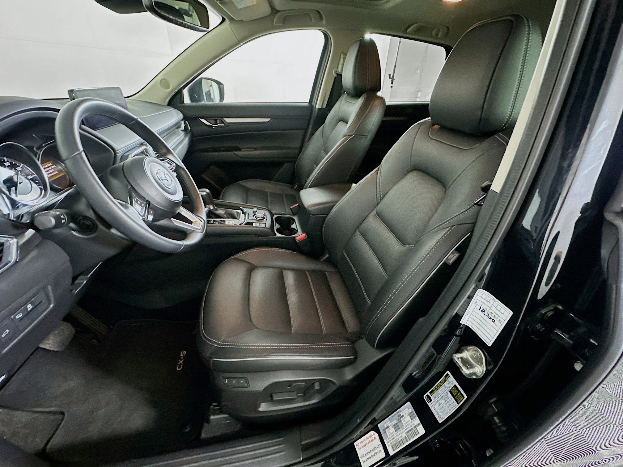 Used 2025 MAZDA CX-5 AWD 2.5 S w/ Preferred Package image 13