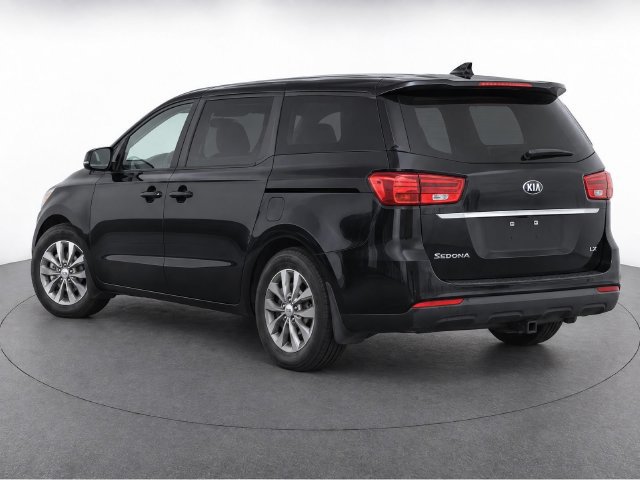 Used 2021 Kia Sedona LX FWD image 4