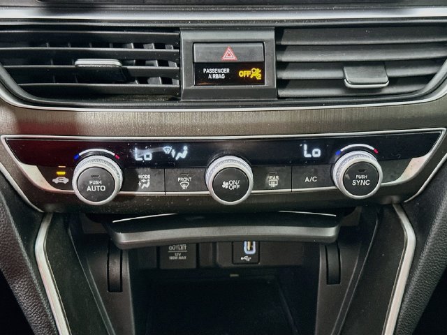 Used 2018 Honda Accord LX image 13