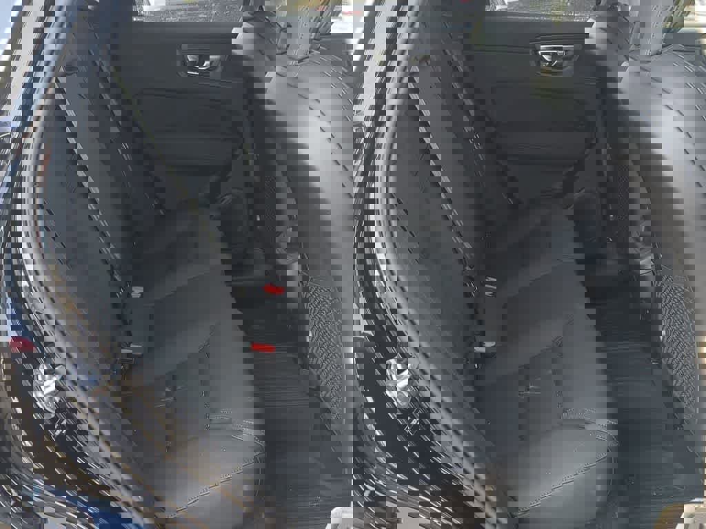 Used 2026 Volvo XC60 B5 Plus w/ Protection Package Premier image 19