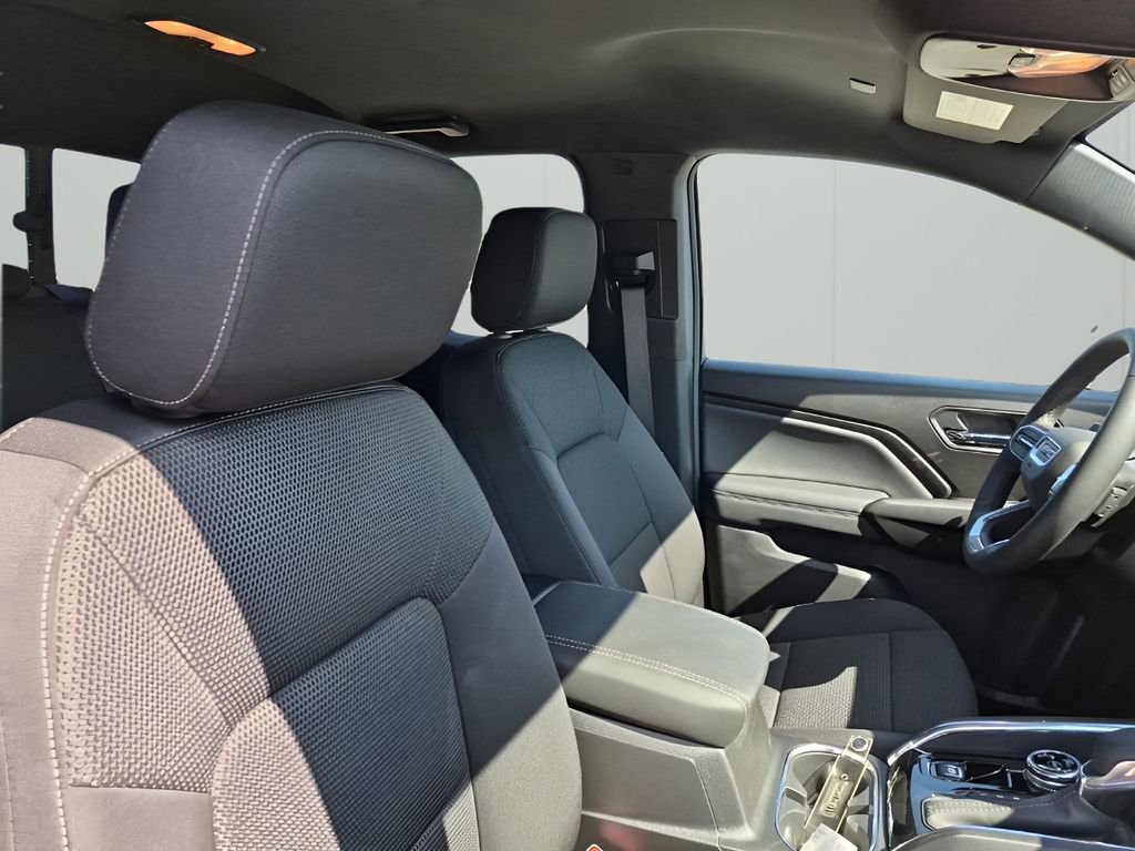 New 2026 GMC Canyon Elevation w/ Convenience Package image 15