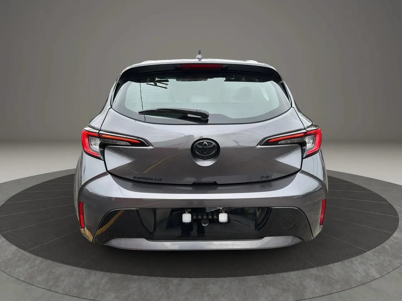Used 2023 Toyota Corolla SE FWD image 6