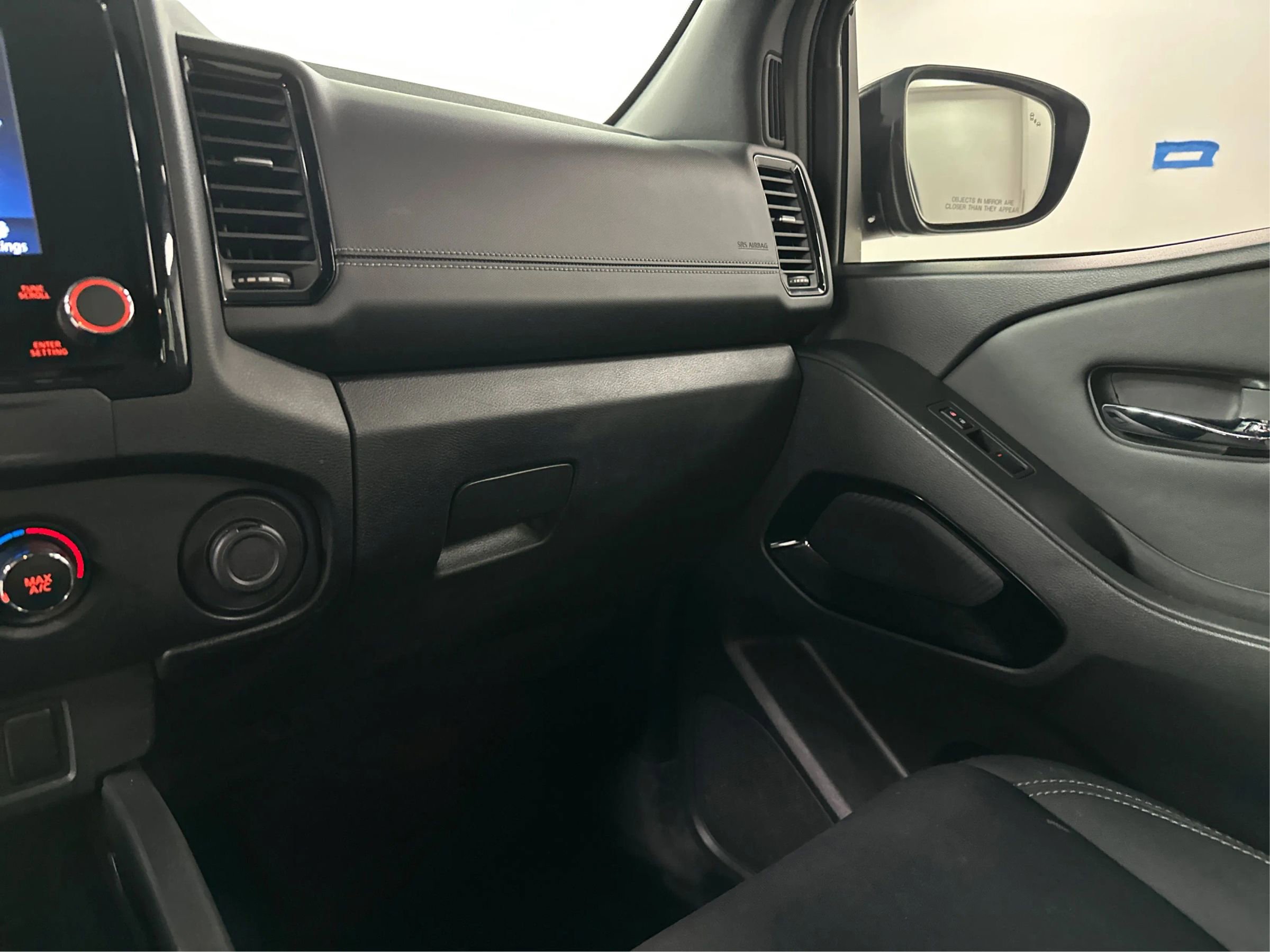 Used 2023 Nissan Frontier SV w/ Midnight Edition Package AWD/4WD image 28