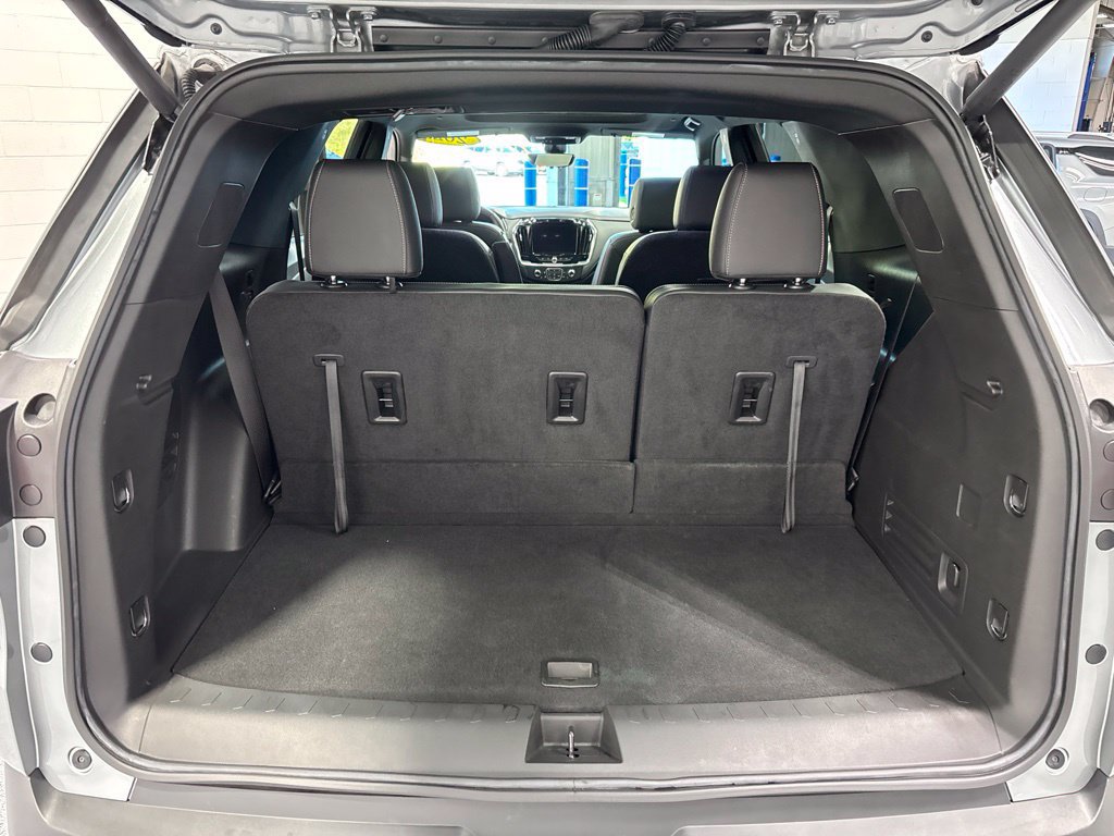 Used 2023 Chevrolet Traverse LT w/ LT Premium Package AWD/4WD image 54