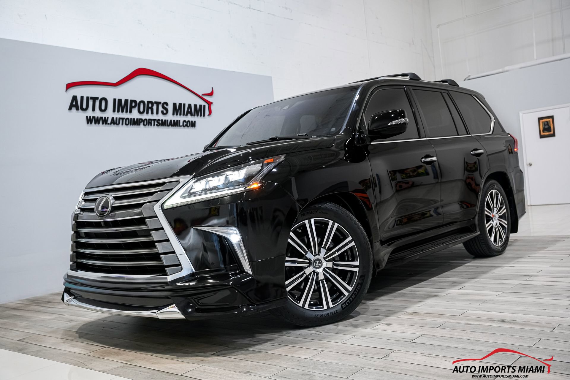 Used 2021 Lexus LX 570 4WD w/ Luxury Package image 94