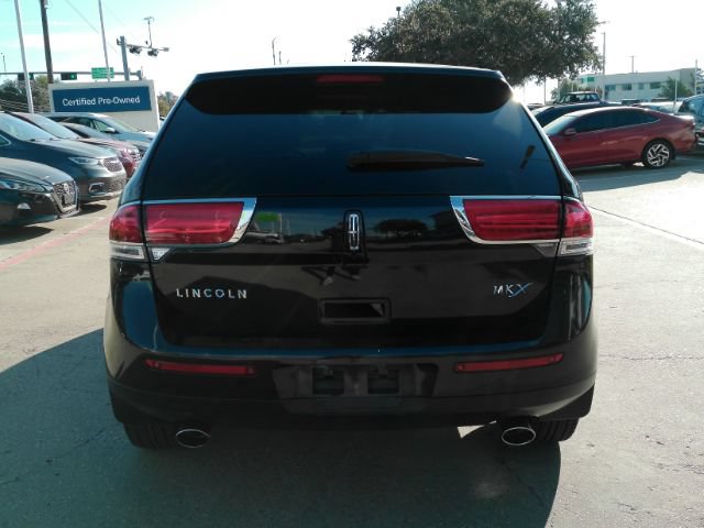 Used 2013 Lincoln MKX FWD image 7