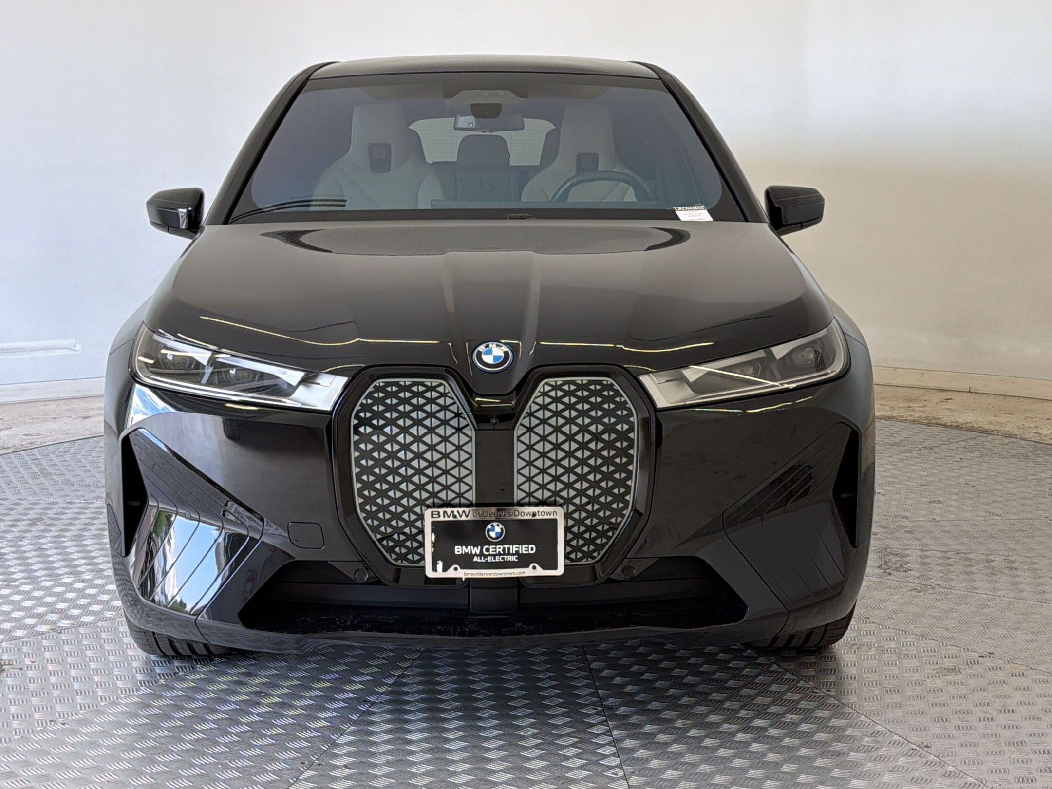 Certified 2024 BMW iX xDrive50 w/ Sport Package AWD/4WD image 6