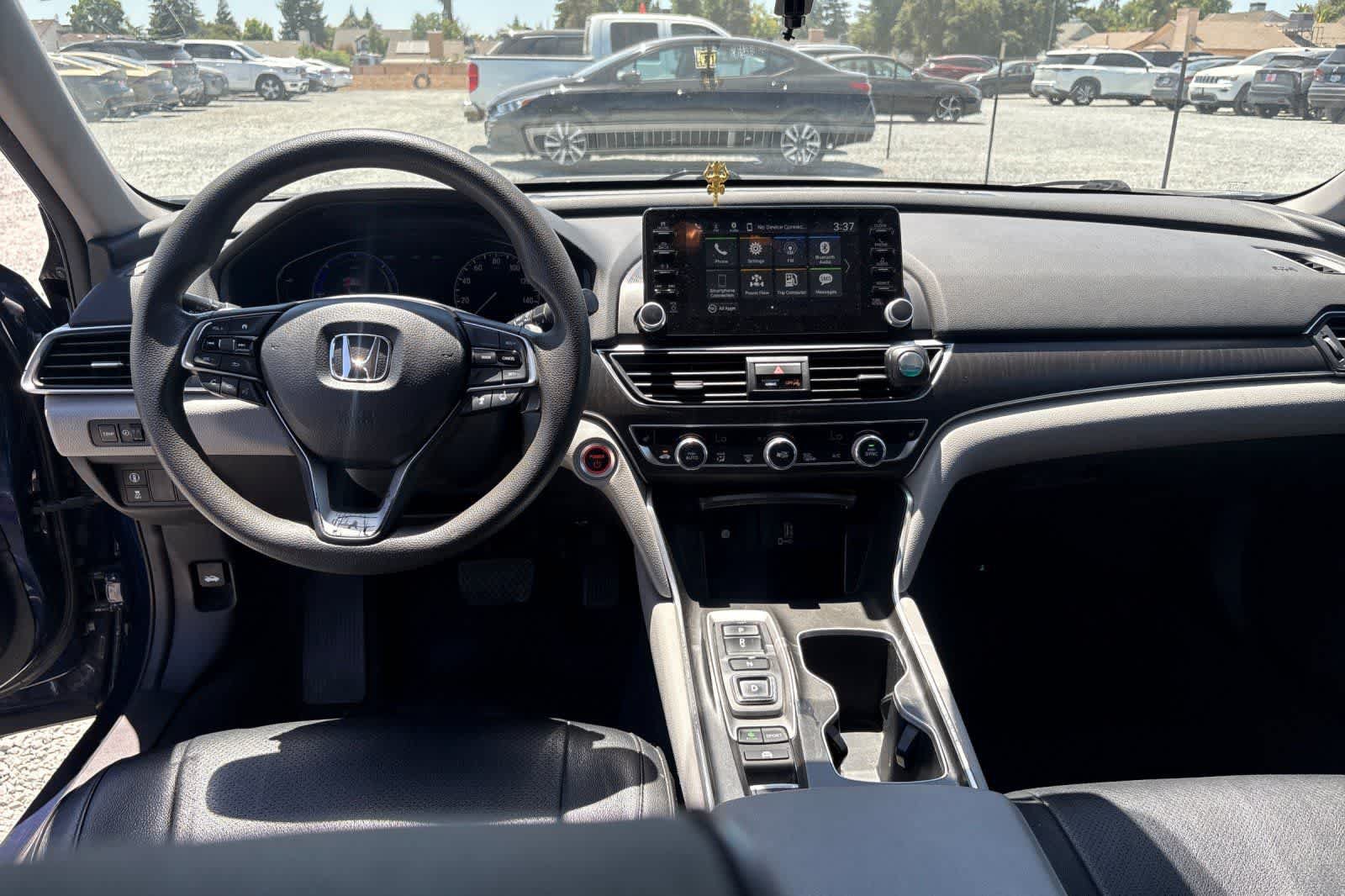 Used 2020 Honda Accord EX image 4