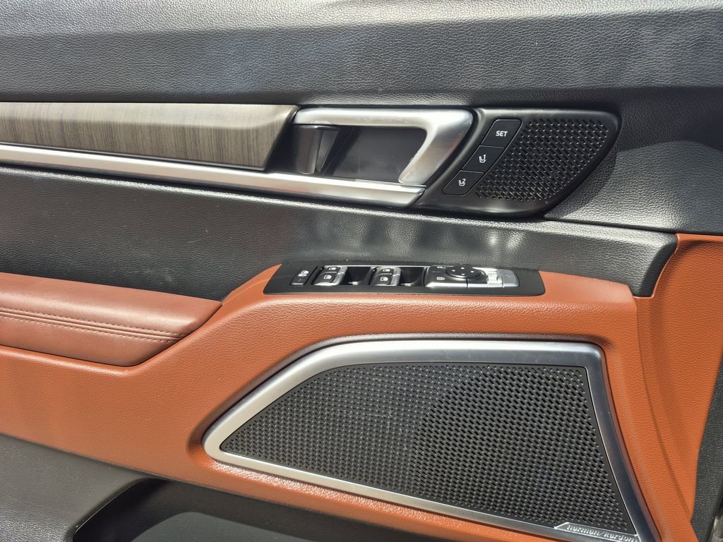 Certified 2023 Kia Telluride SX image 8