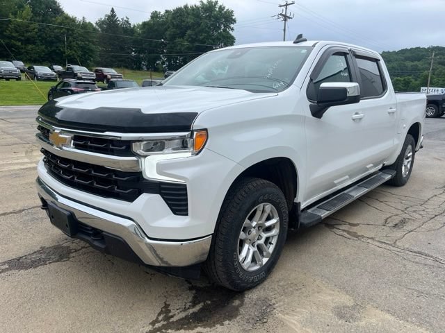 Used 2023 Chevrolet Silverado 1500 LT AWD/4WD image 10