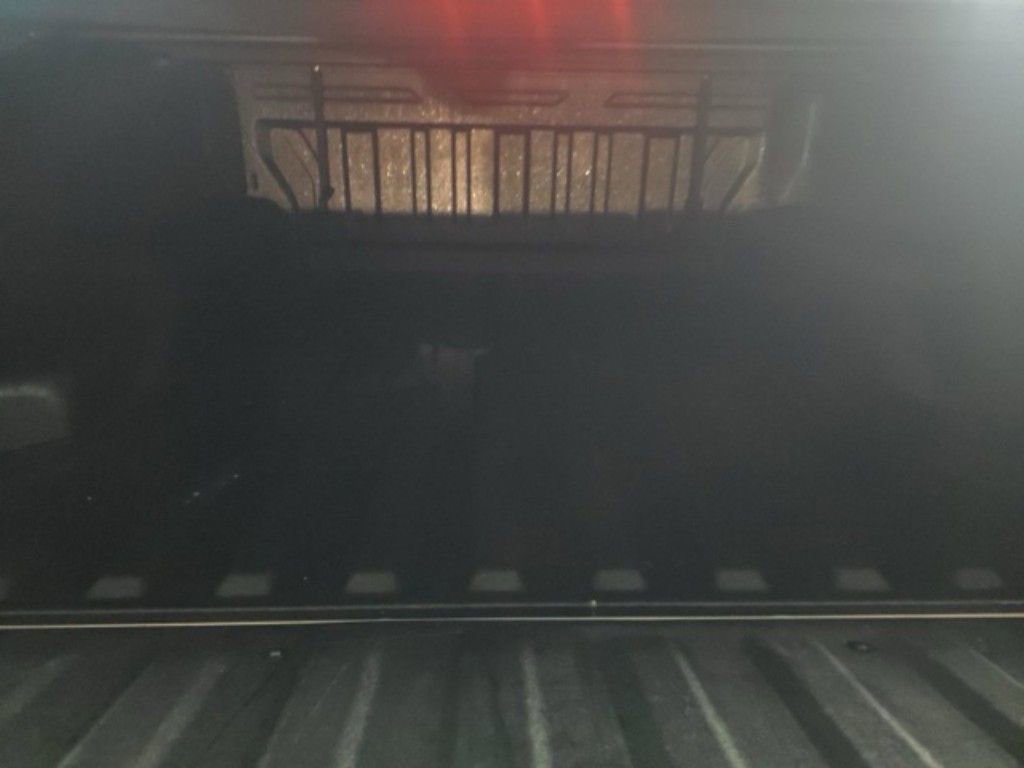 Used 2025 GMC Hummer EV 3X w/ LPO, Sport Package image 18