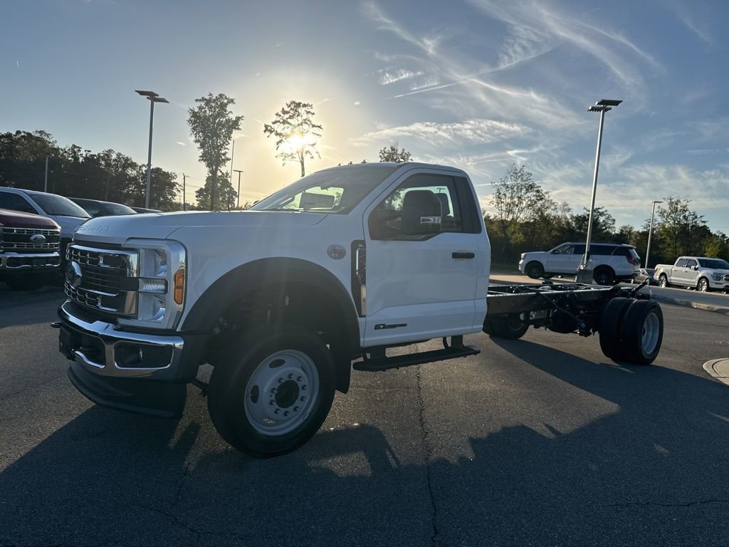 New 2026 Ford F450 XL w/ XL Chrome Package image 7