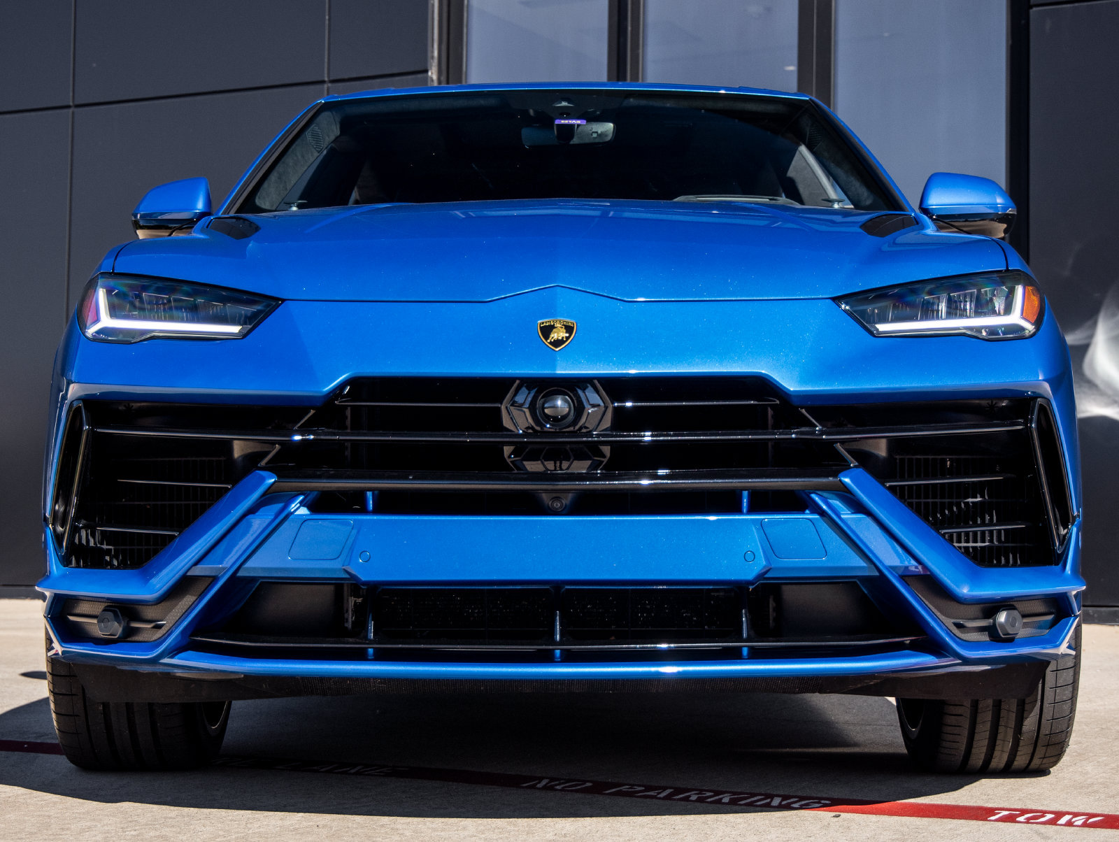 Used 2024 Lamborghini Urus S AWD/4WD image 4