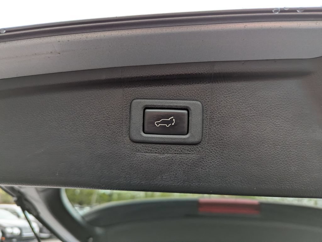 Used 2019 Subaru Outback 3.6R Limited AWD/4WD image 44