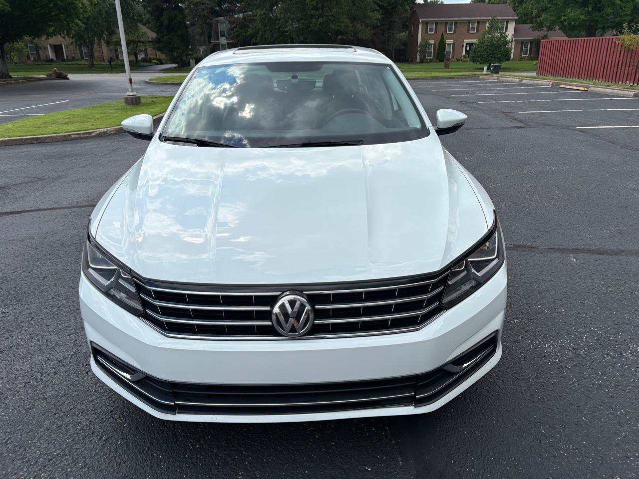 Used 2019 Volkswagen Passat 2.0T Wolfsburg FWD image 7