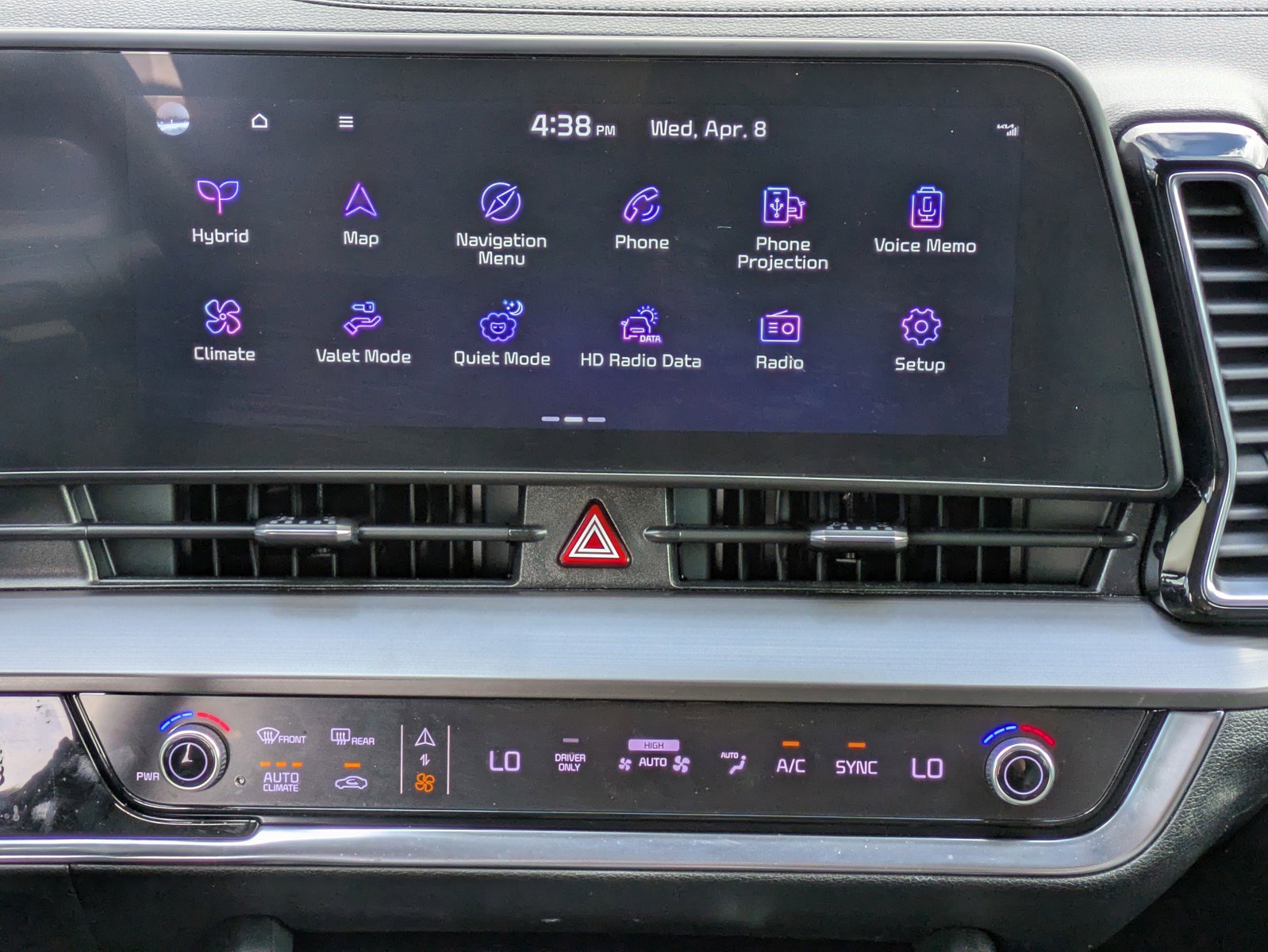 Certified 2023 Kia Sportage EX w/ EX Premium Package AWD/4WD image 15