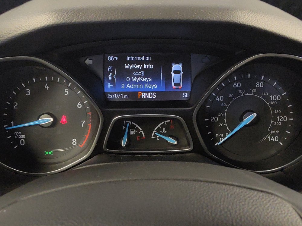 Used 2018 Ford Focus Titanium image 23