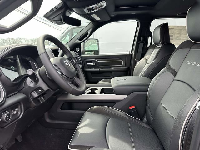 New 2026 RAM 3500 Laramie AWD/4WD image 3